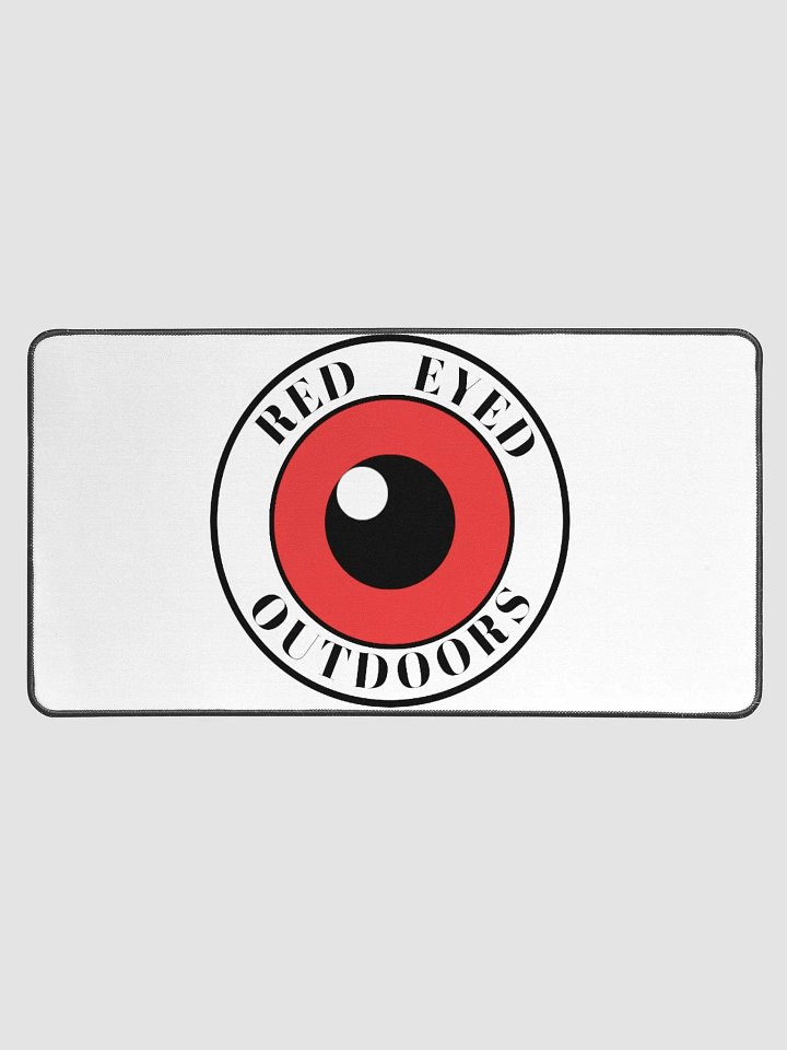 RED EYED Desk Mat (15.5