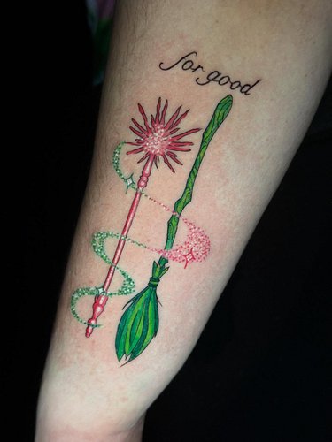 Forever changed for good 💚🪄
Love doing sweet matching tattoos like this.
Dm me for more wicked tattoos! 

@theonlyone05  @cla...