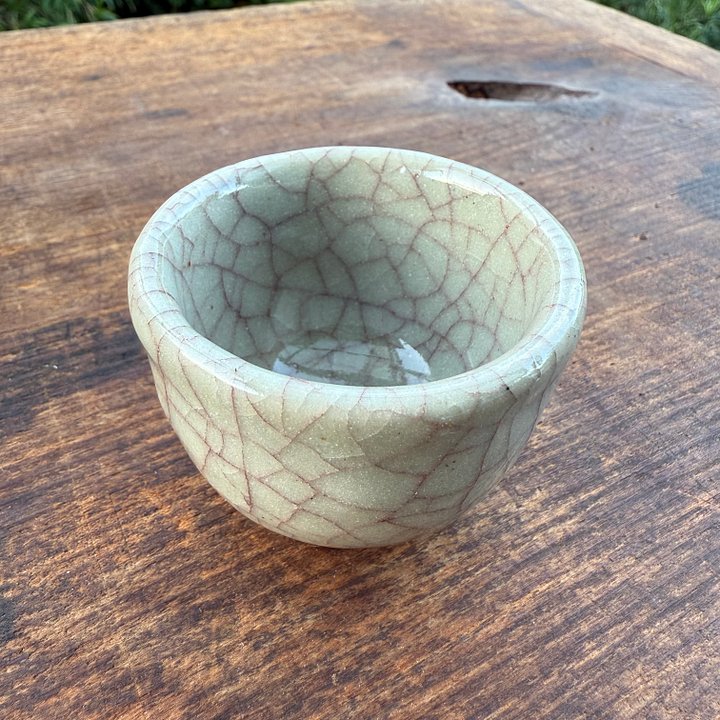 🎎 Crackle Glaze Japanese Sake Cup – Thick-Walled Stoneware – Japan Antique Roadshow product image (1)
