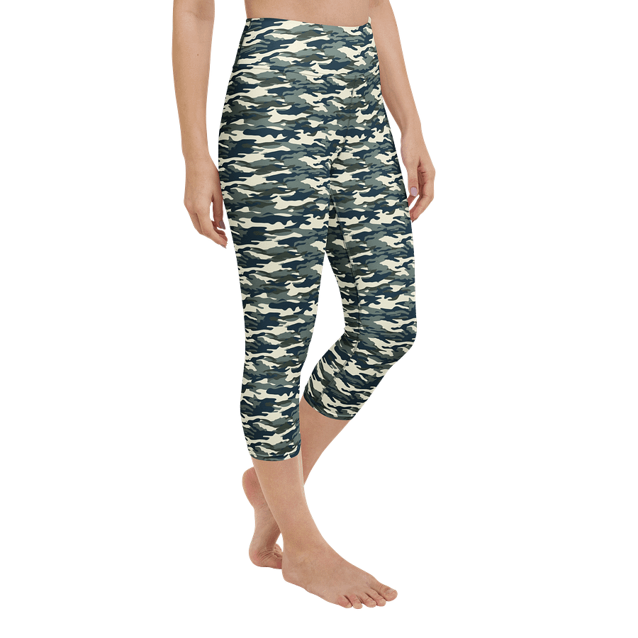 Frosted Camo Yoga Capri Leggings product image (3)
