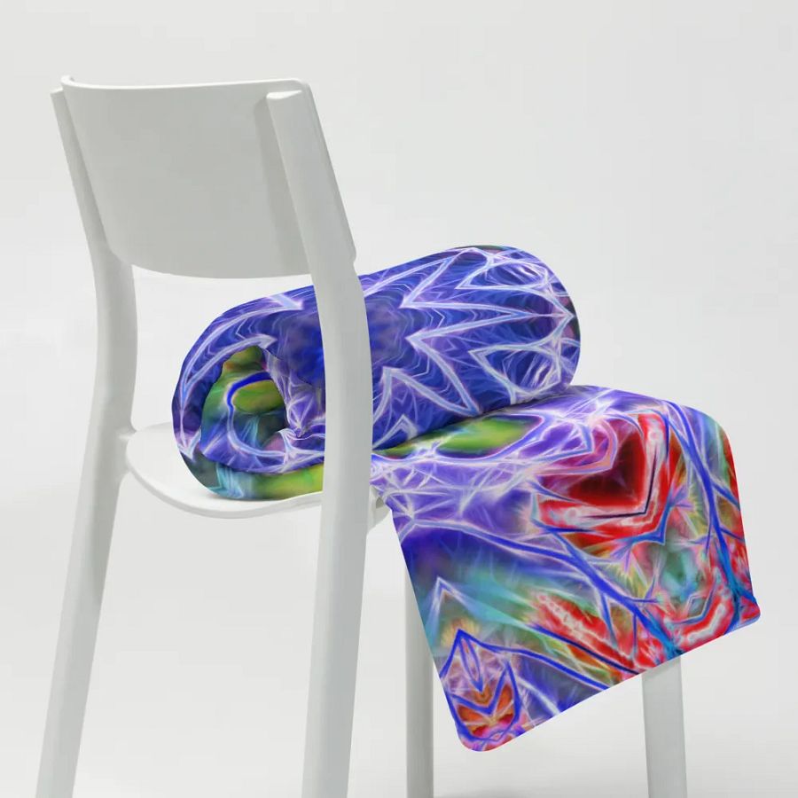 Blue Red Kaleidoscope Throw Blanket product image (20)