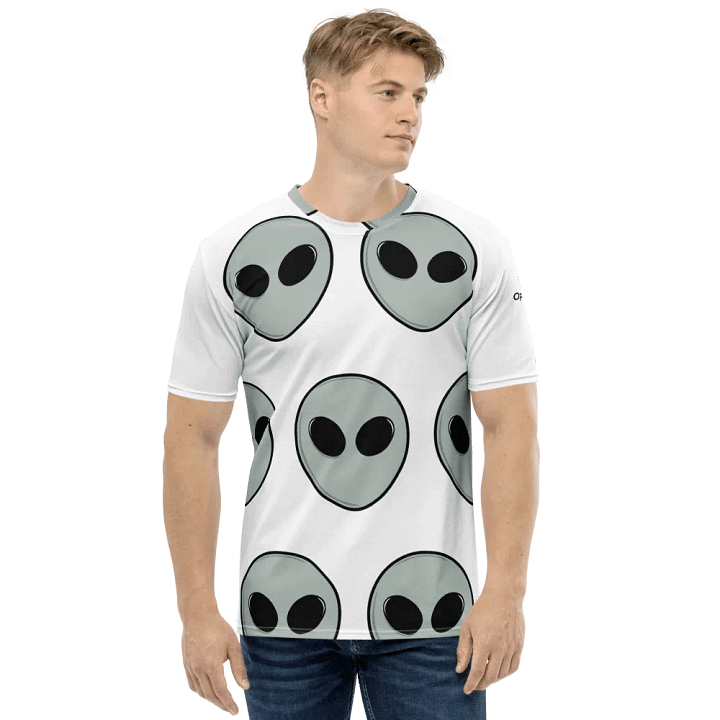 The Aliens Are Coming - Multiple Alien Heads - Crew Neck T-Shirt product image (2)