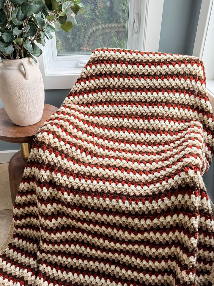 Fall For Granny Blanket Crochet Pattern product image (2)