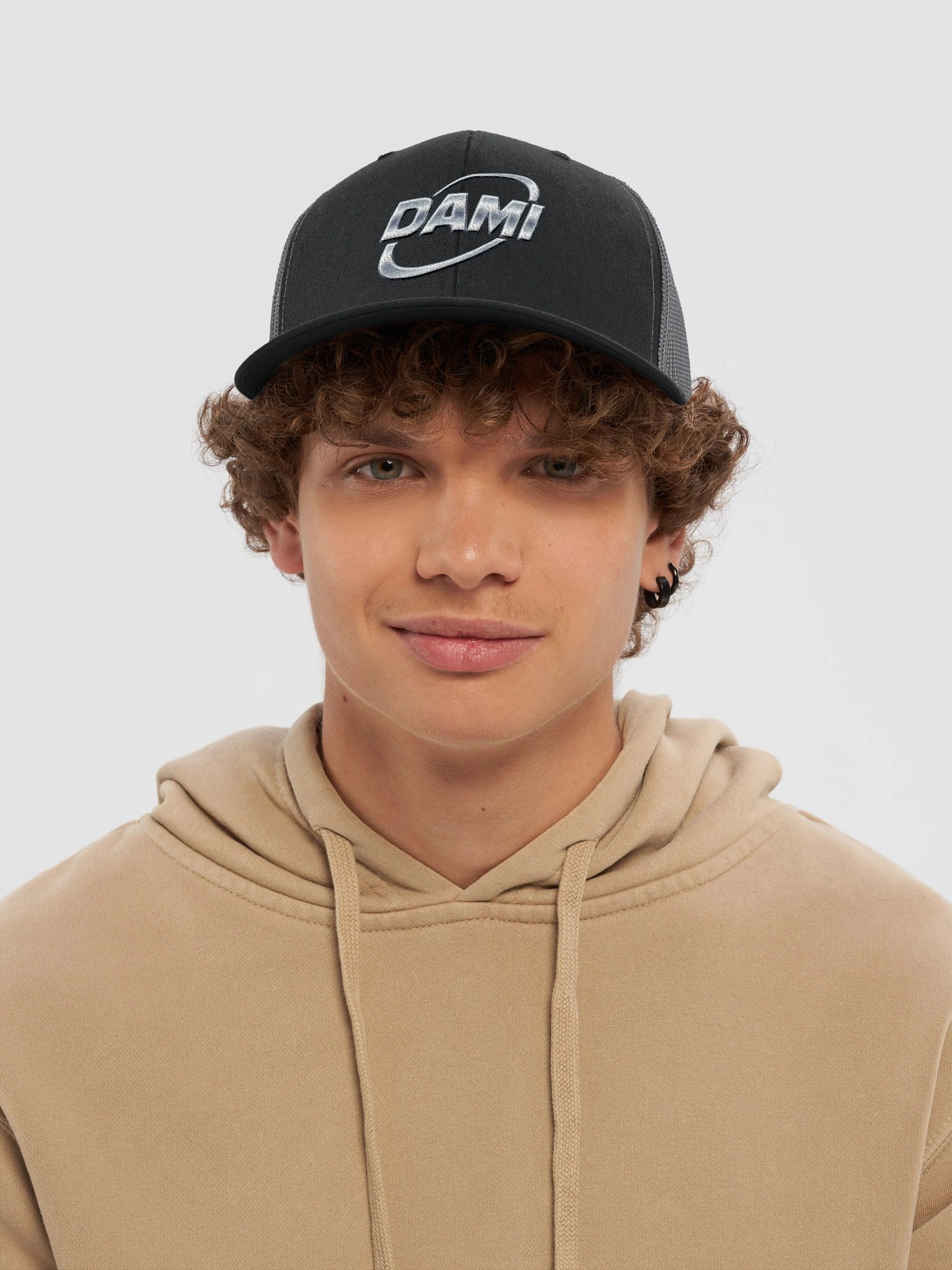 Dami Mesh Hat product image (18)