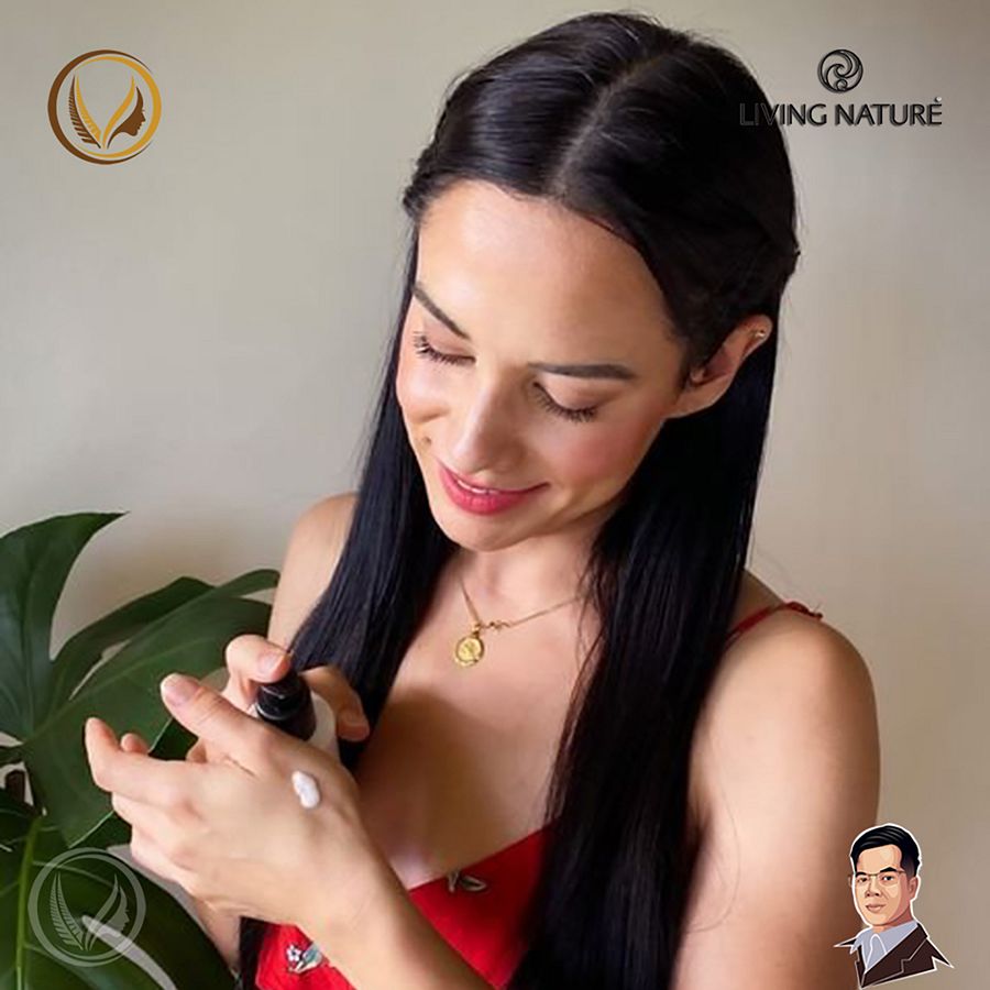 Gel siêu dưỡng ẩm Living Nature Extra Hydrating Toning Gel 120ml product image (2)