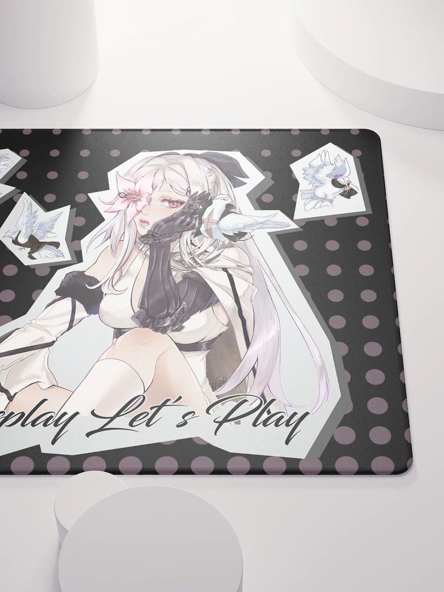 LZ's pigeons small mousepad black product image (5)