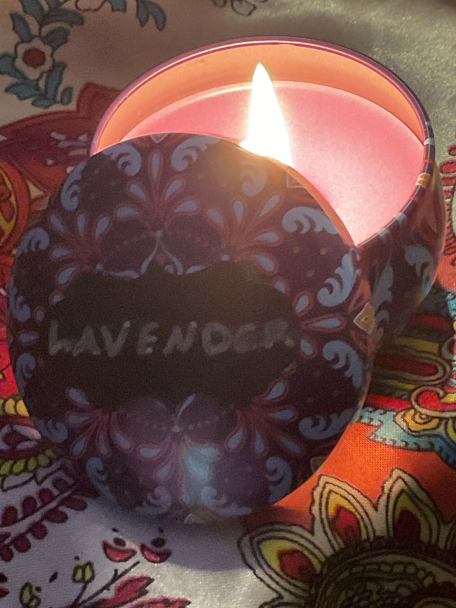 Lavender Scented Tin designer Candle product image (5)