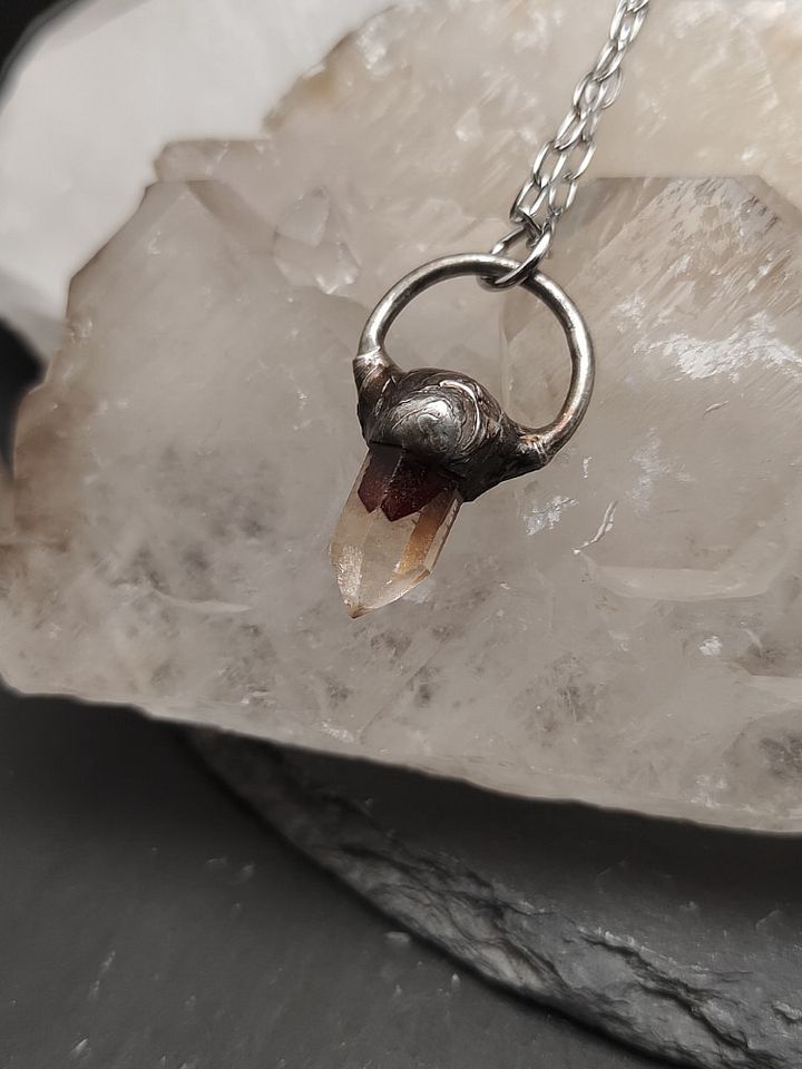 Sorcery Talisman - Blood Quartz Mini product image (2)