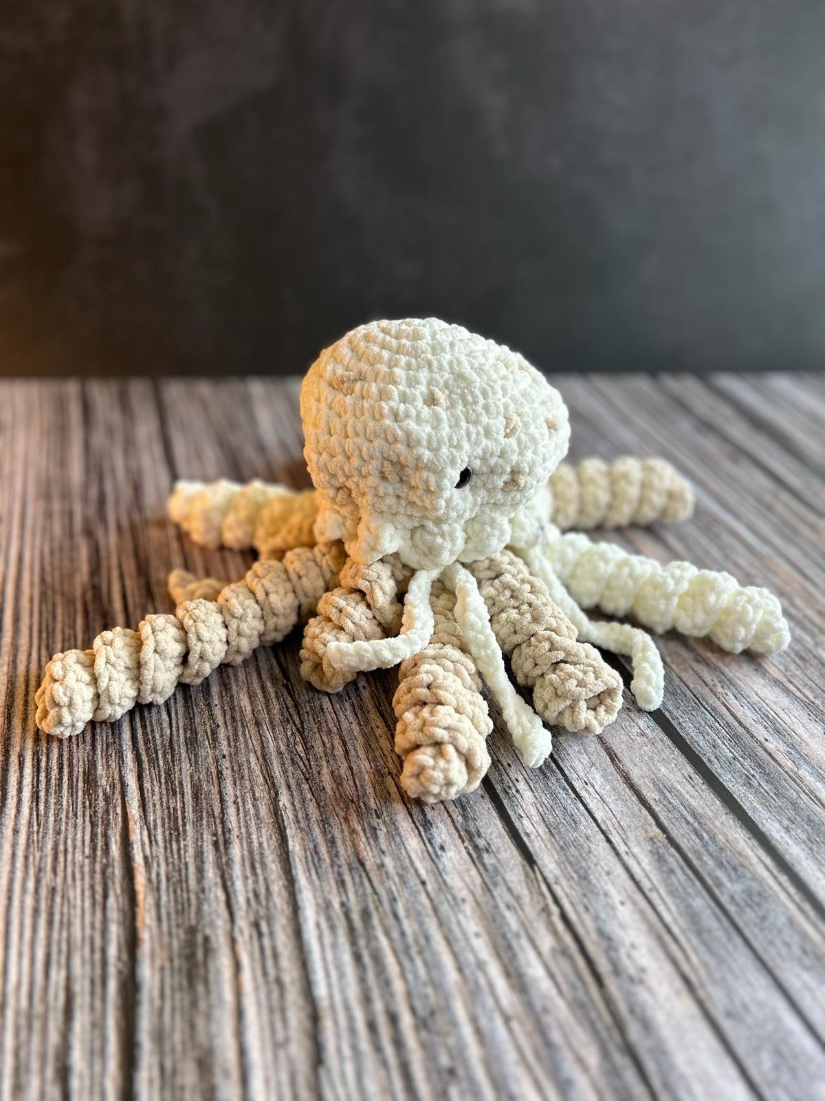 Damásio (squid amigurumi9 product image (4)