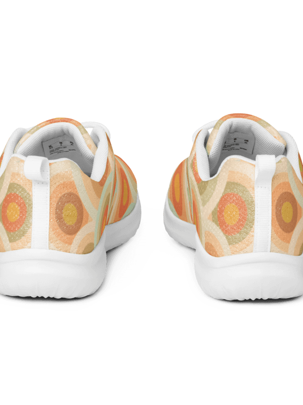 Vintage Vibe Scallop Pattern Men's Sneakers product image (4)