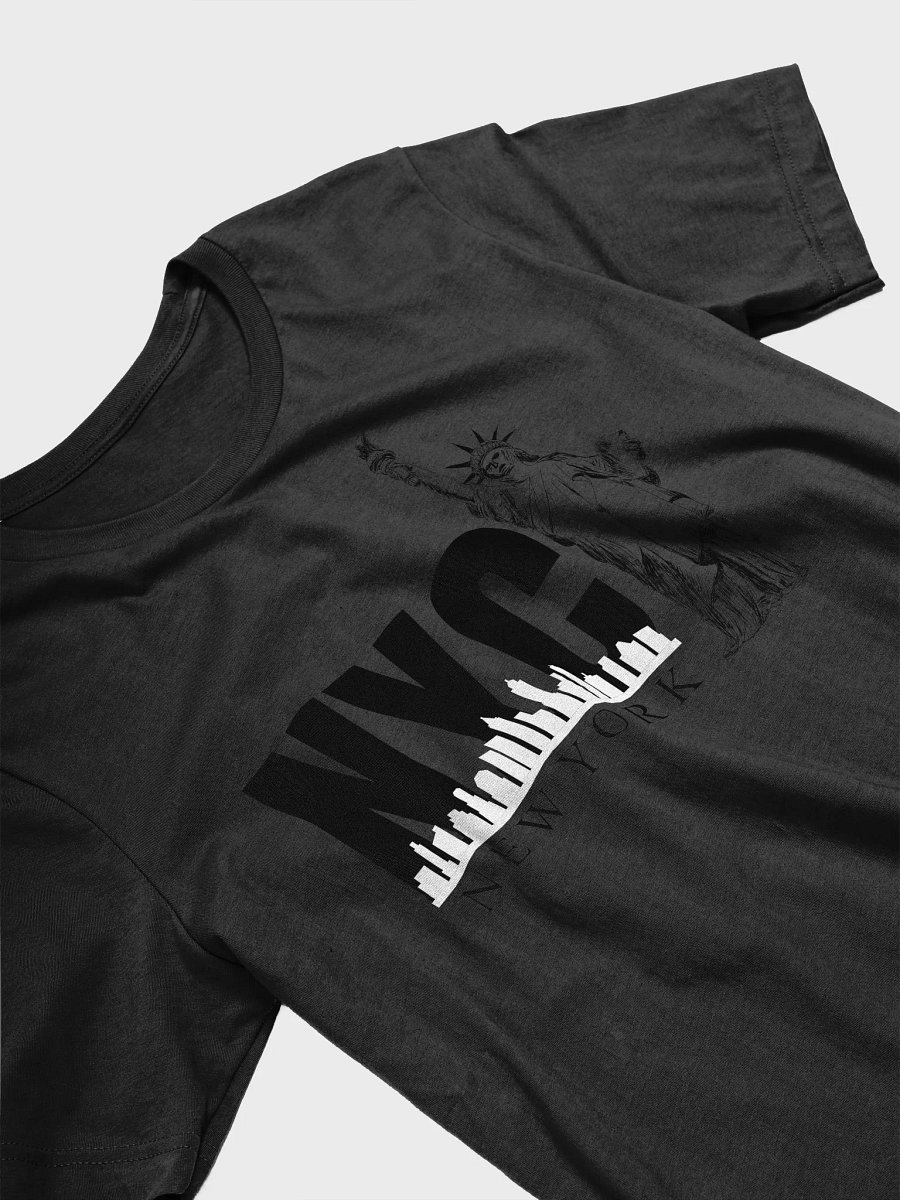New York Skyline Silhouette Tee product image (19)