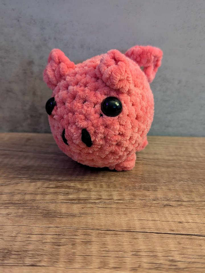 Loaf Pig - Dark Pink product image (1)