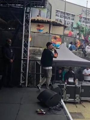 When you forget to sing so they sing for you 