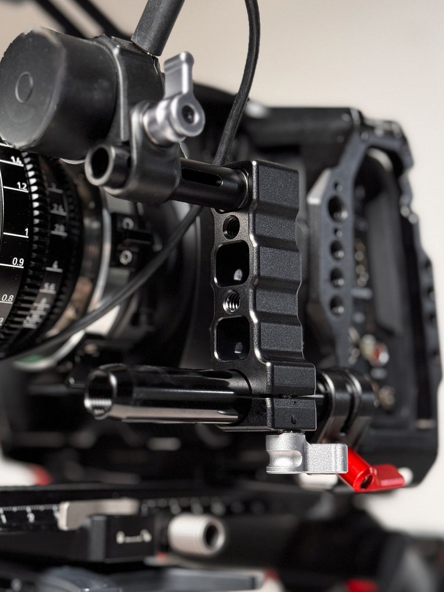 Gimbal FIZ Riser (BLACK) for DJI RS2, RS3, RS4 product image (2)