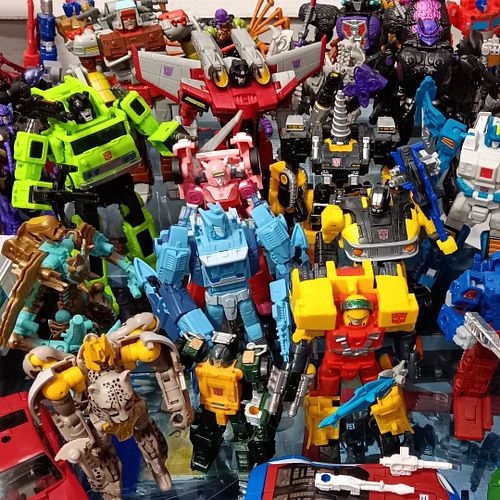 Here are some robots.
A lot of these Transformers are coming off the shelf and into storage to make room for other Transforme...