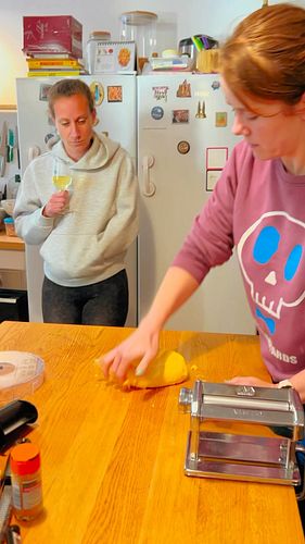 Pasta workshop experience led by our dear talented friend Patrick last month in @cloudcitadel_coliving 🎃 squash filled pastas...
