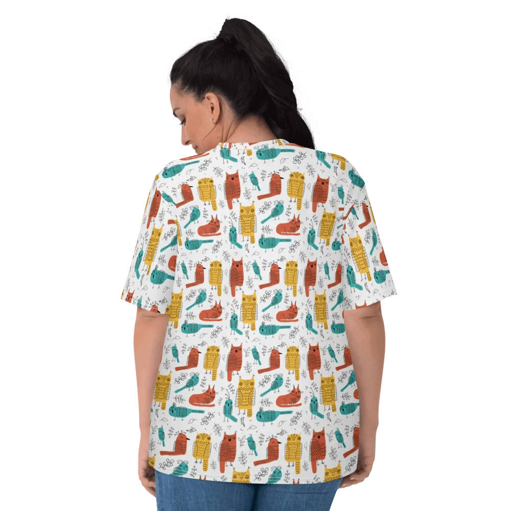 Vibrant Owl Delight: Perfect T-Shirt for Owl Lovers product image (7)