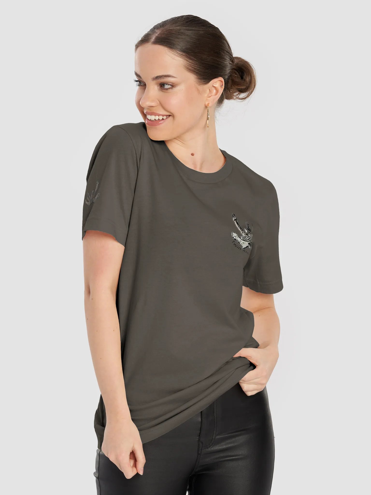 Twin Anchor Logo T-Shirt product image (83)