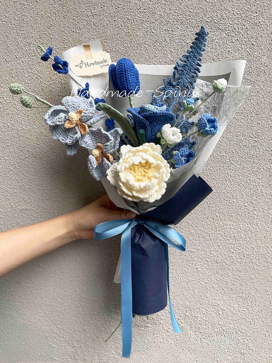 Blue Note Crochet Knit Bouquet product image (3)
