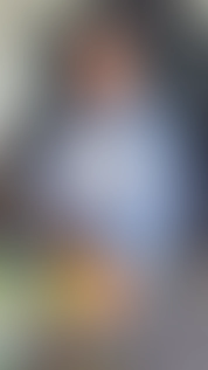 Video thumbnail background