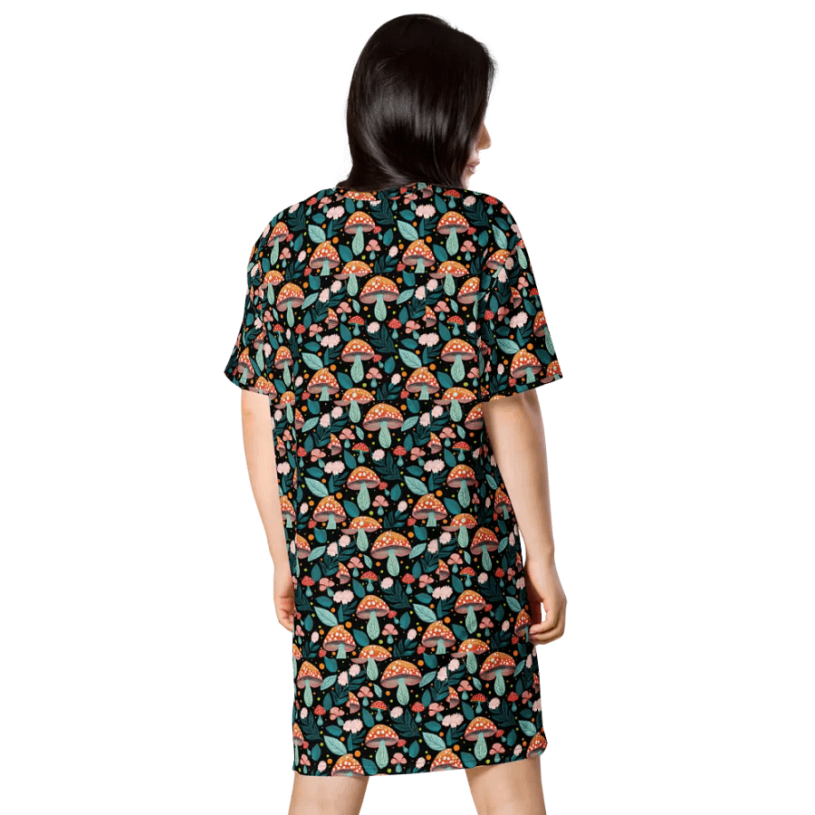 Mushroom Art Print Woman's Oversized T-shirt | Fungi Cuteness product image (3)