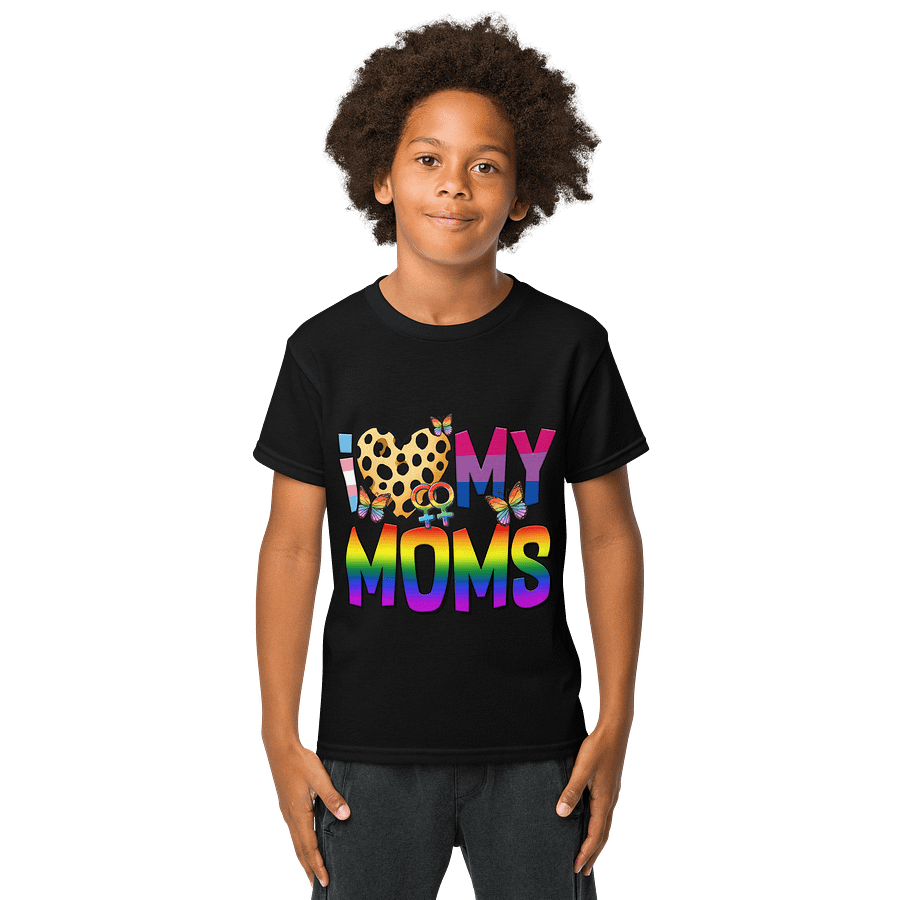 Love my MOMS Tee product image (1)