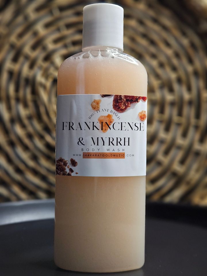 FRANKINCENSE & MYRRH BODY WASH (NEW) product image (1)