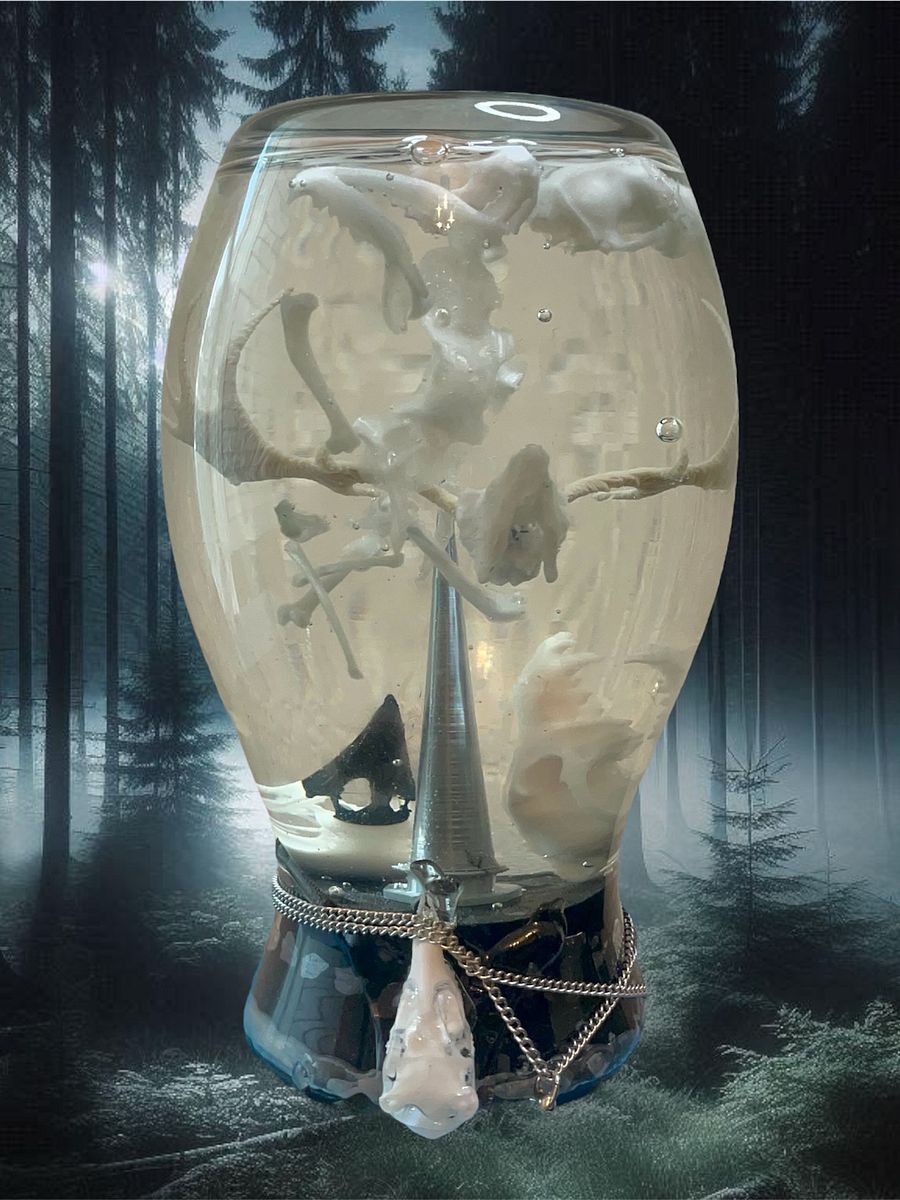 The Cosmere - Portable Mistwraith product image (4)