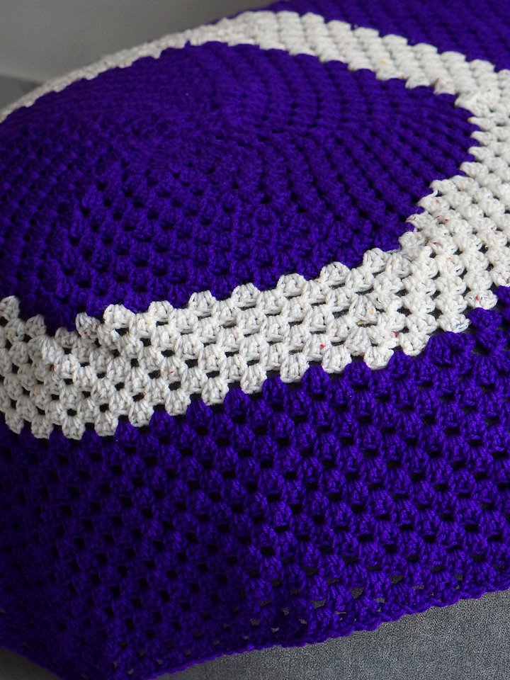 Granny round blanket pdf pattern product image (1)