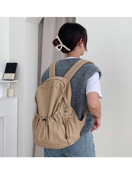 Korean Style Large Capacity Nylon Backpack Girls Ins Lightweight Leisure Commute Simple product image (4)