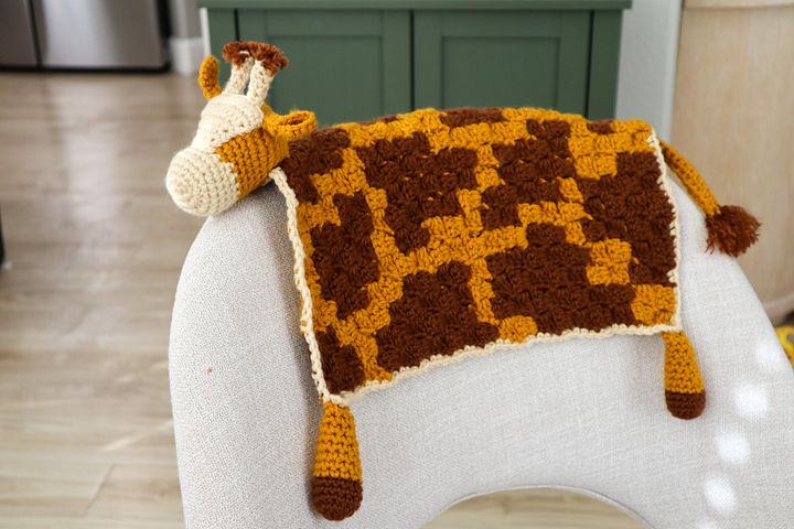Jerry The Giraffe Lovey - Crochet Blanket Pattern product image (2)