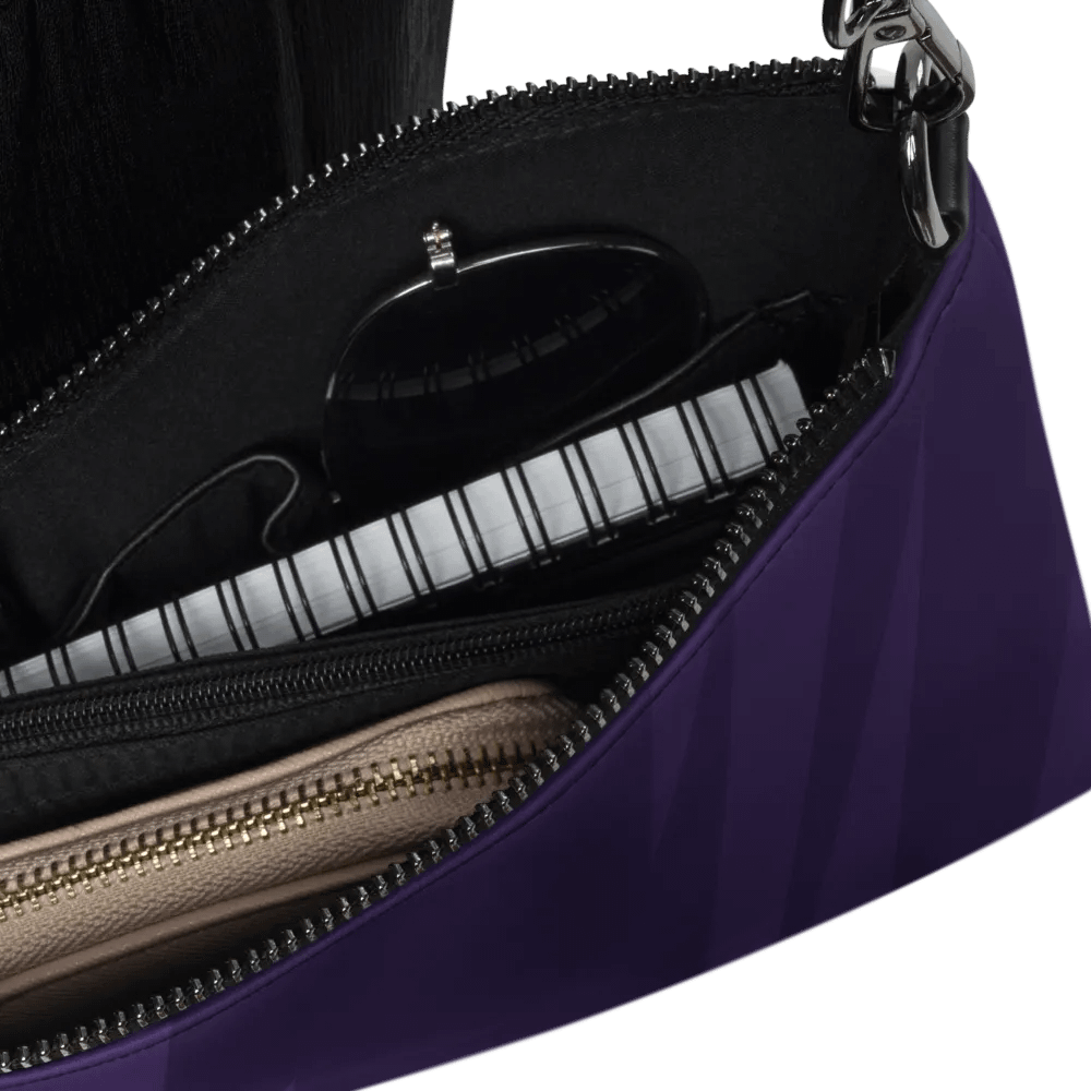 PHILDABEAST007 Crossbody Adventure Bag product image (6)