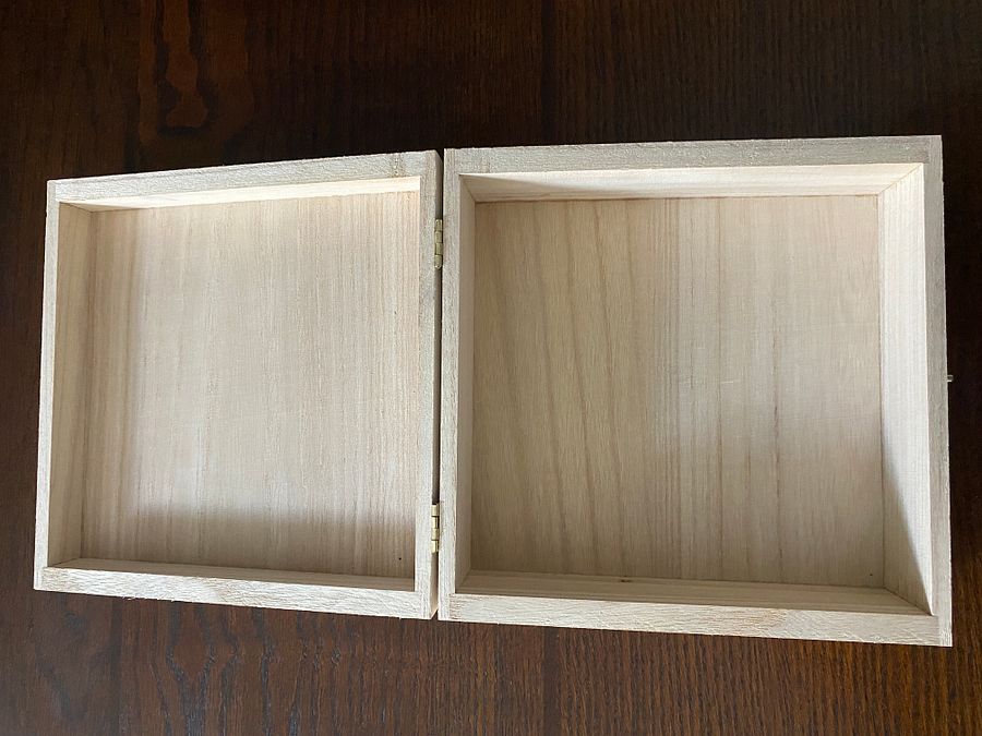 Wood Box Engraved with Harley-Davidson Logo. product image (3)
