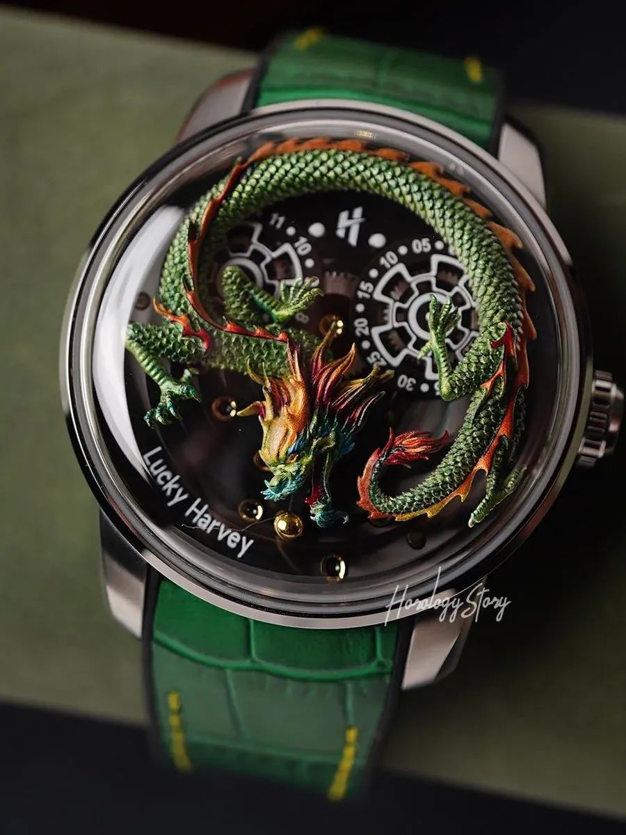 Lucky Harvey Green Dragon Gold Ball product image (4)