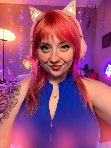 happy Saturday 🌸🌺 hope you are having a wonderful weekend so far! This cold is kicking my derrière but we survibing 🫶🪽 Take c...
