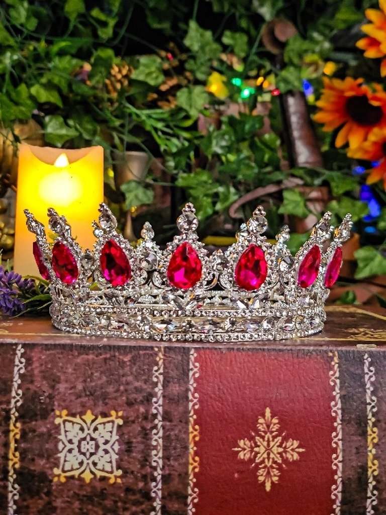 The Armored Kingdom Roseflame Hot Pink Queen's Crown Silver with Pink Gemstones for Royal Decor product image (1)