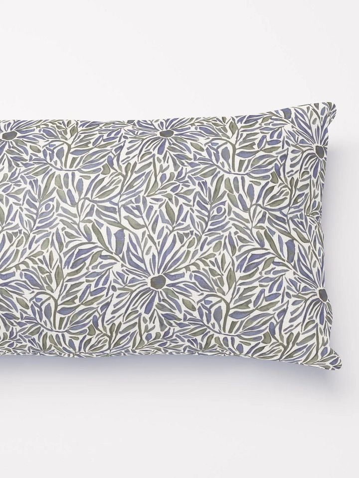 Leaves Garden Pillow product image (6)