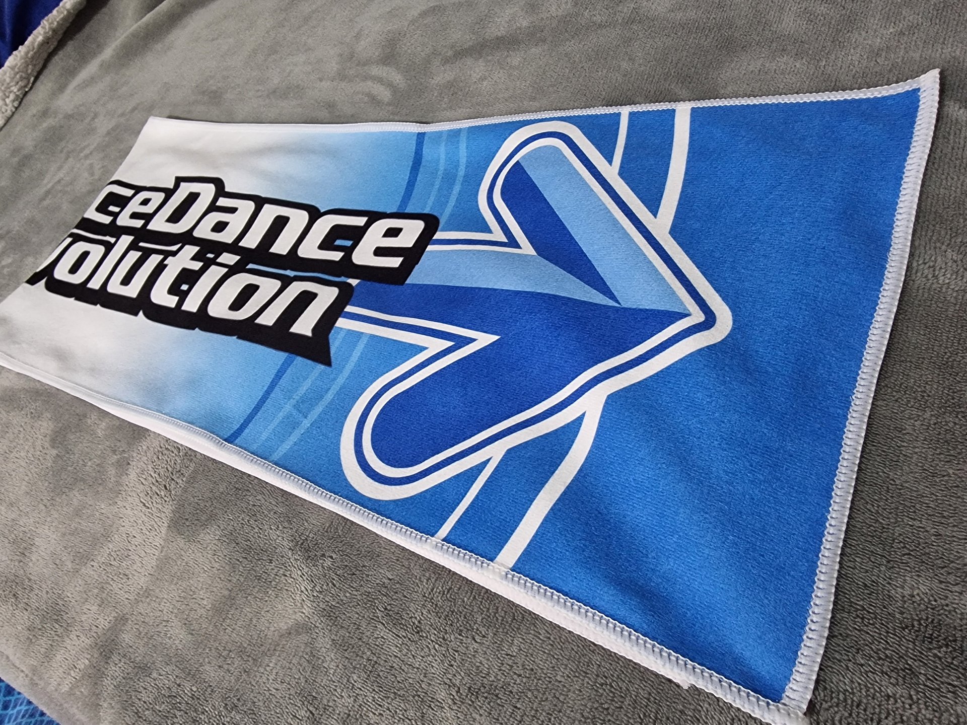 Dance Dance Revolution Sweat Towel - DDR World Dance Machine Rhythm Game product image (3)