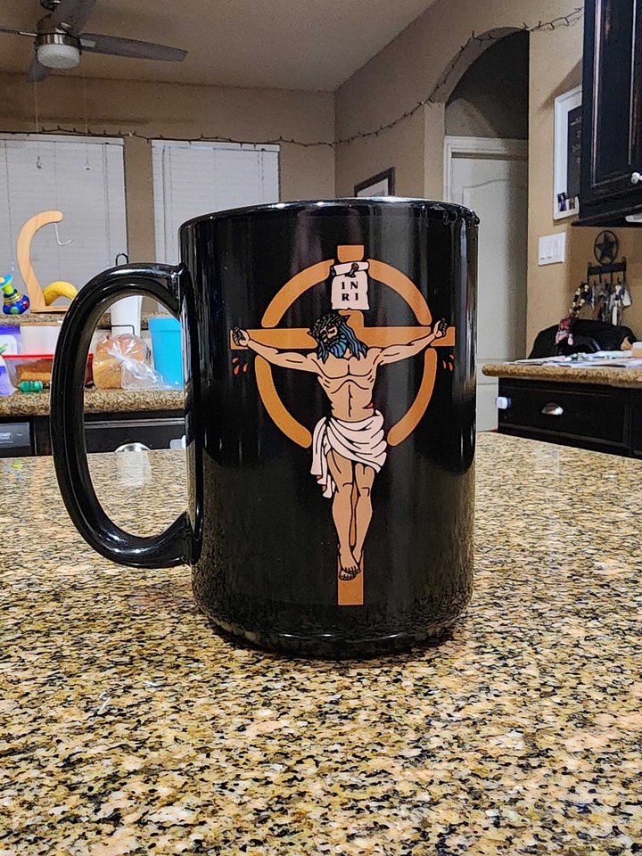 The Cross Is Beautiful Mug product image (2)