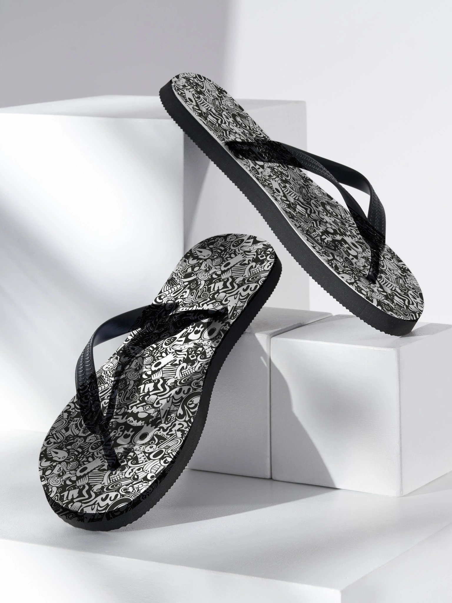Wild Bunch | Unisex Flip-Flops product image (2)
