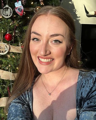 Starting my Christmas and holiday season off the right way! Great food,  great drinks, and amazing memories made with family ...