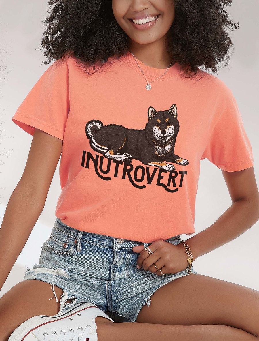 Inutrovert T-Shirt of a Shiba Inu (Tricolor) | Funny T-Shirt for Shiba Inu Paw-rents product image (26)