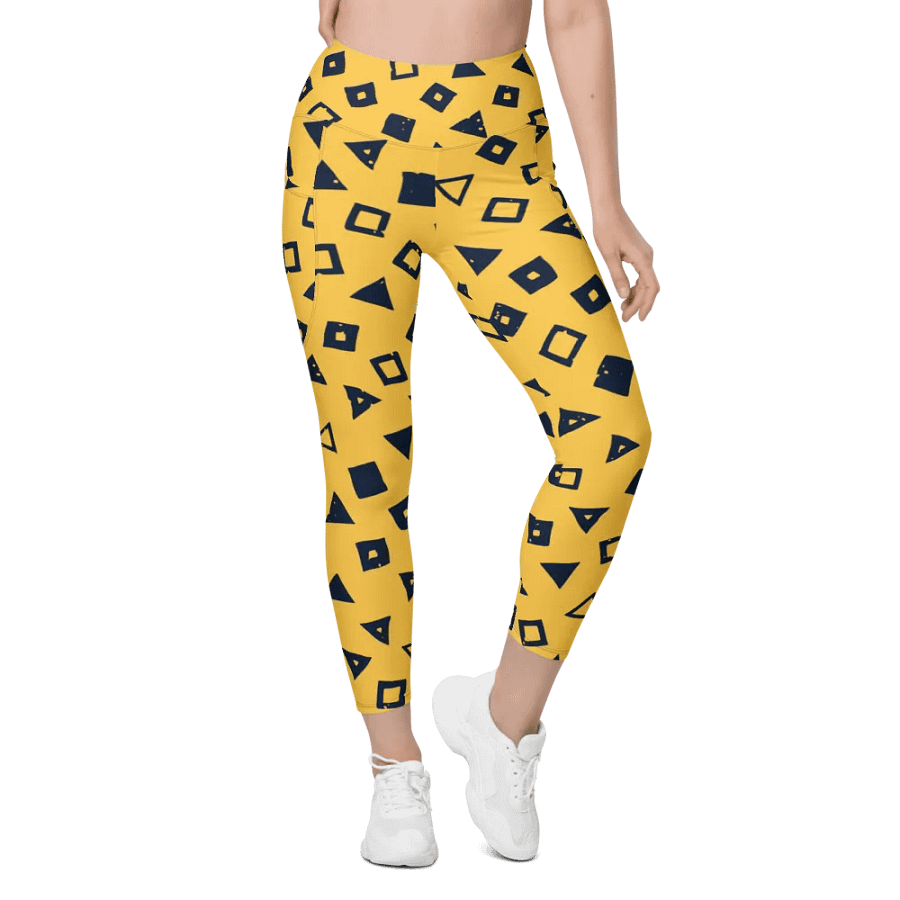 Leggings with Pockets – Lines Seamless Background for Modern Style & Practicality product image (1)