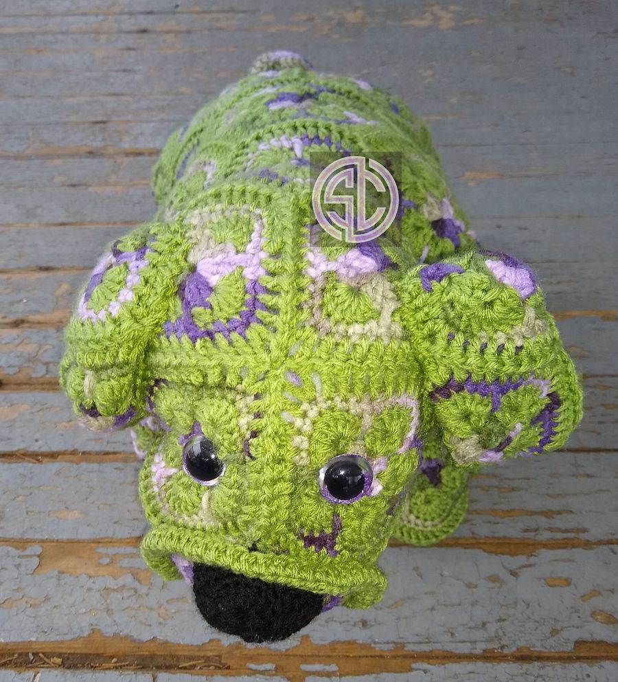 African Flower Bulldog Amigurumi 🐑 product image (1)