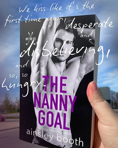 Mmmmfff, this book. I’m so happy you can read it now!!! #hockeyromance #bookstagram #secondchanceromance #singledadnannyromance