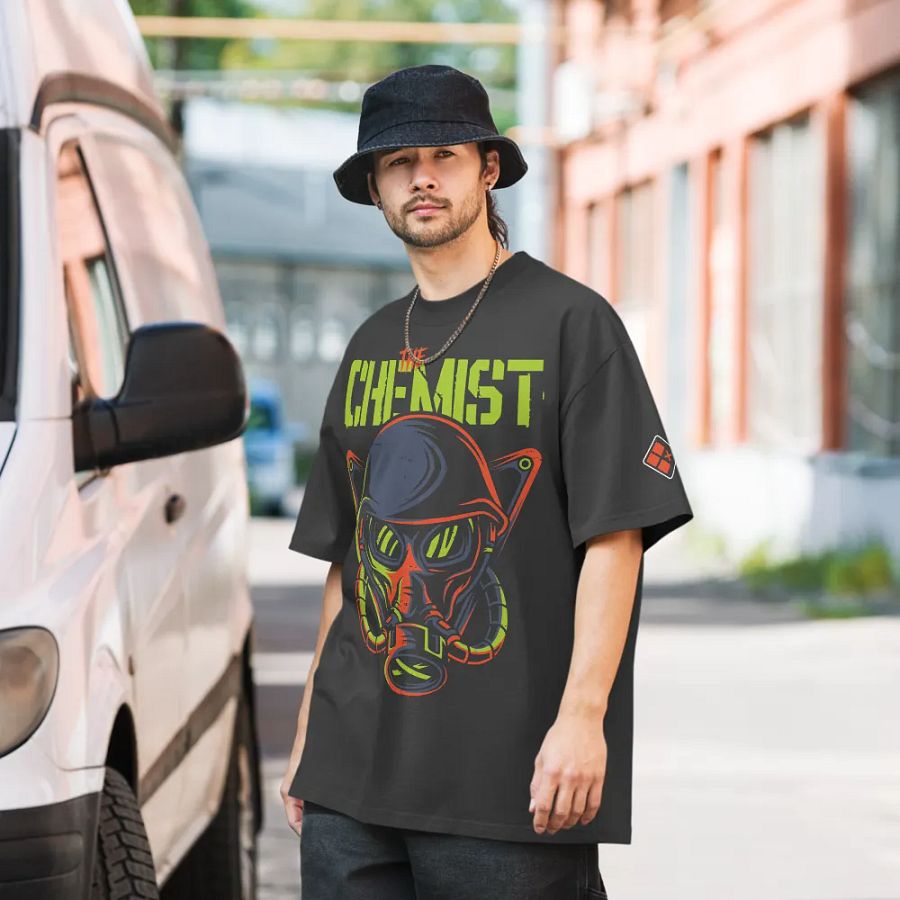Oversized THE CHEMIST Tee product image (7)