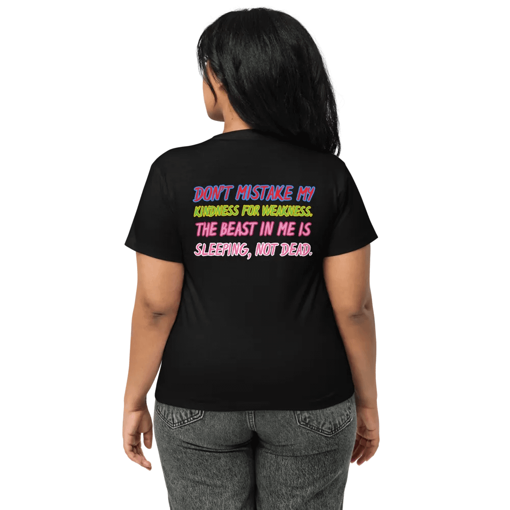 Majestic Mane Lion Crowned Tee product image (25)