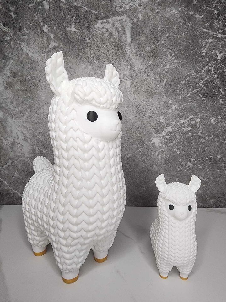 "Knitted" Llama product image (1)