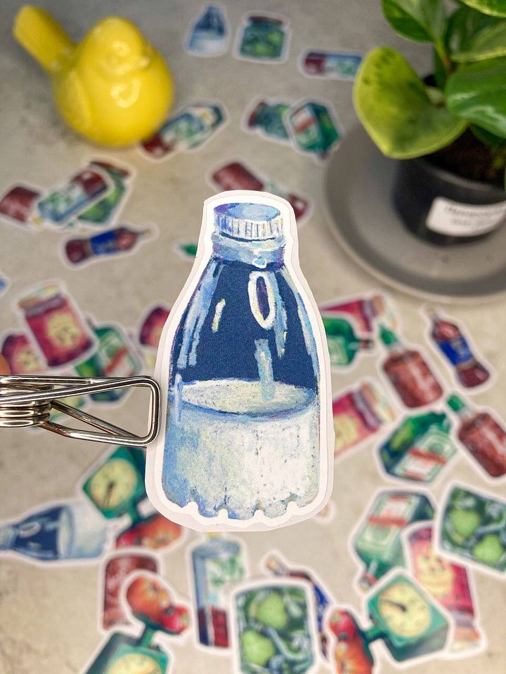 Milk bottle vynyl sticker product image (1)