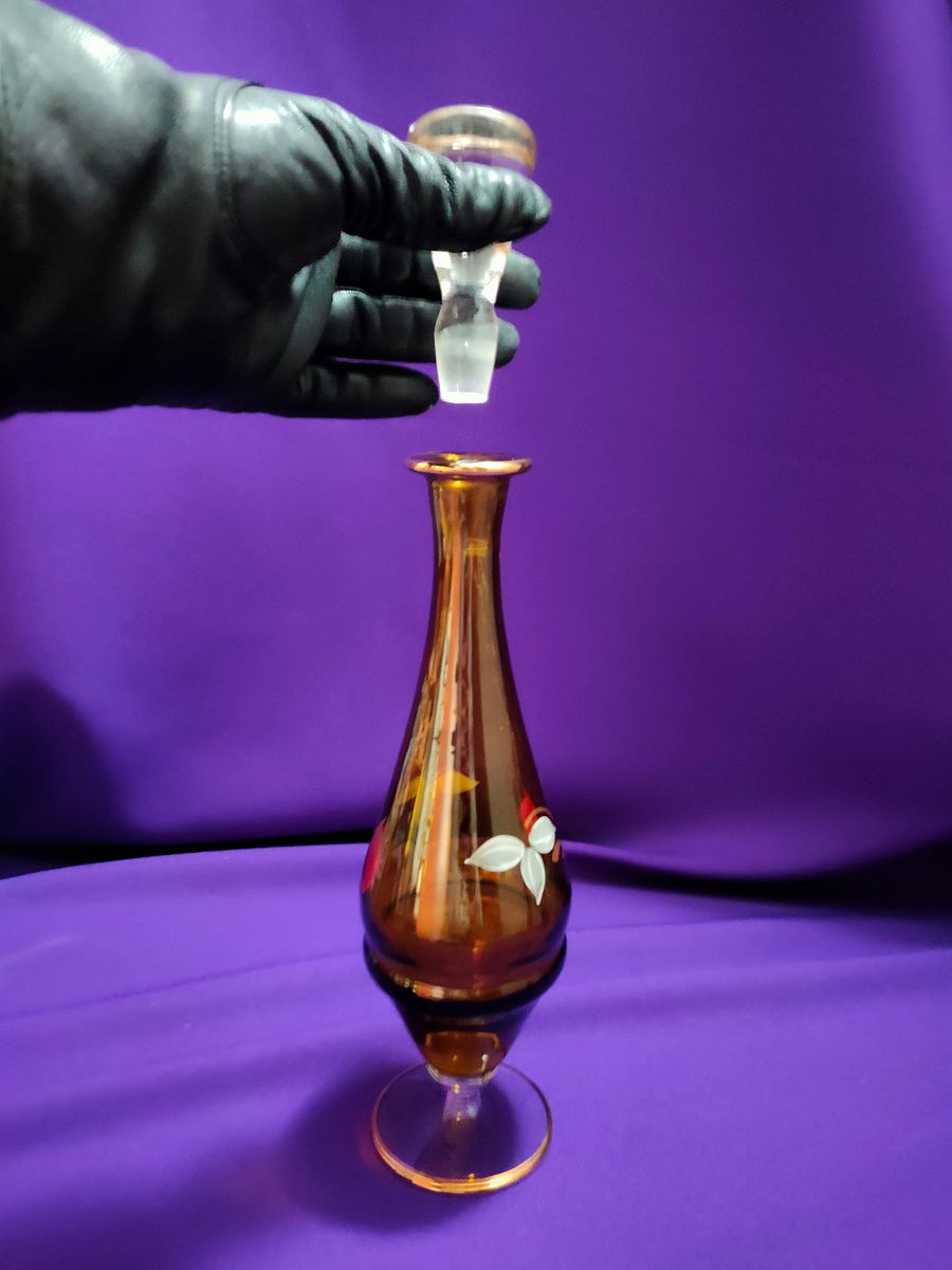 Garrafa Pintada à Mão – Arte Floral Portuguesa dos Anos 80 | Peça Única de Decoração product image (2)